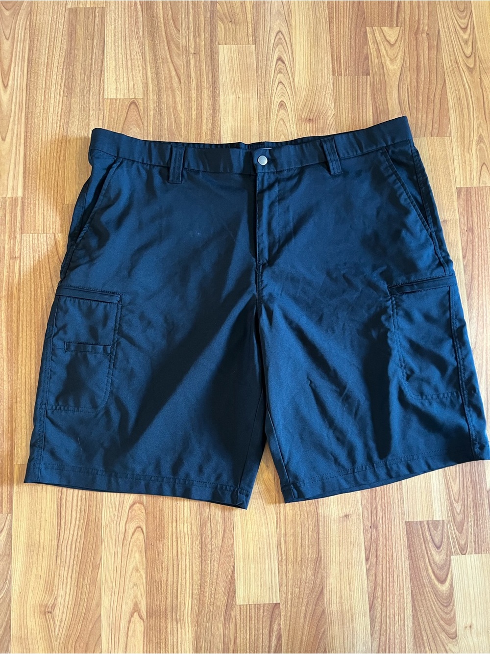 Men's Black golf Shorts - Classic Utility Style